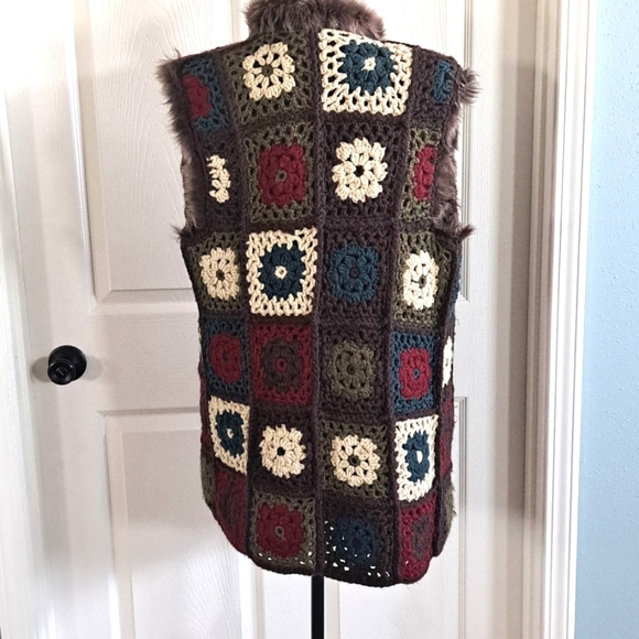 Crochet Pattern Granny Square Reversible Fur Patchwork Long Heavy Cardigan Coat - Picture 7 of 15